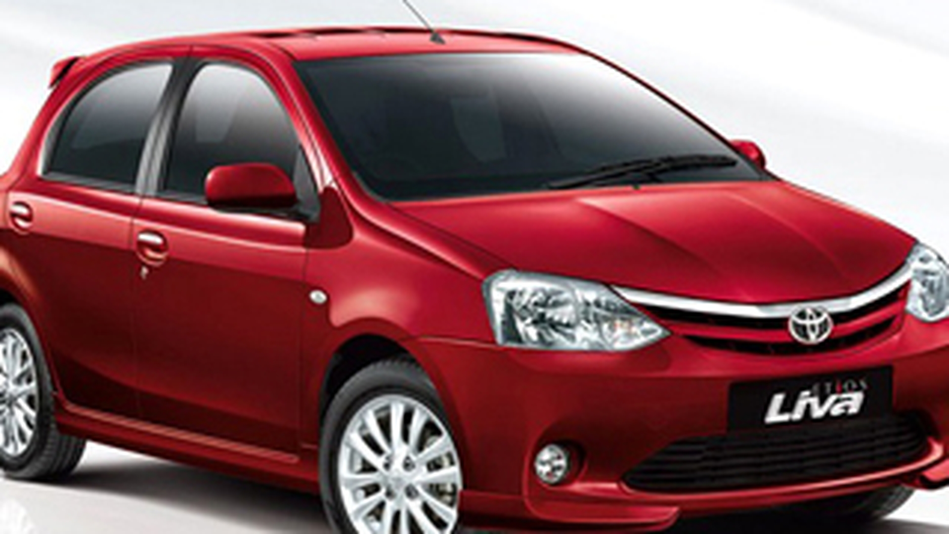 Toyota copiaza Dacia! Au scos un model care seamana cu Sandero