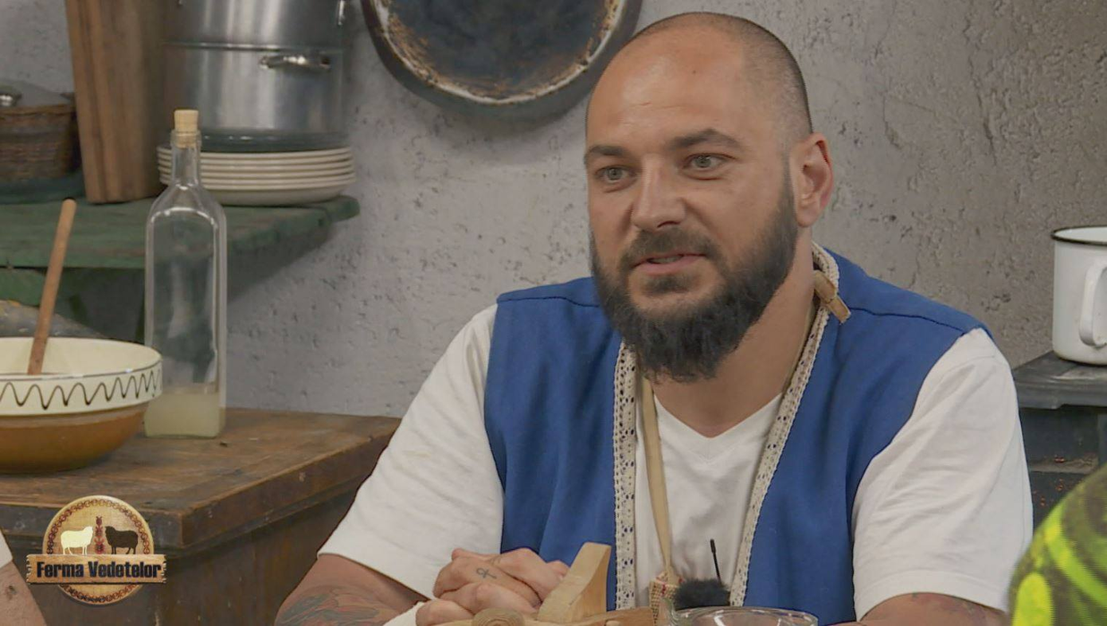 Andreea Mantea s-a mutat cu fiul în Turcia, iar tatăl micuțului… Cum ține legătura Cristi Mitrea cu David