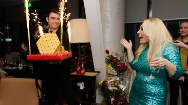 Giulia Nahmany a sărbătorit împlinirea vârstei de 30 de ani! Vezi ce invitaţi surpriză a avut şi ce cadouri a primit