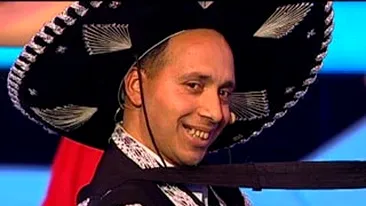 VIDEO La un suc cu Gigel Frone! Cant de la 6 ani, prietenii ma comparau cu Demis Roussos! Mi-ar placea sa cant cu Andra - Vezi cum a facut istorie la Romanii au Talent cu returnela Americano