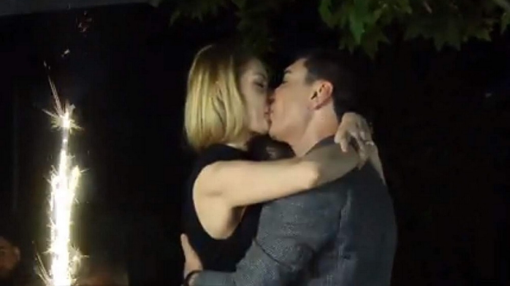 Primele imagini de la petrecerea dată în ziua eliberării lui Cristi Borcea. El și Valentina Pelinel au stat tot timpul îmbrățișați