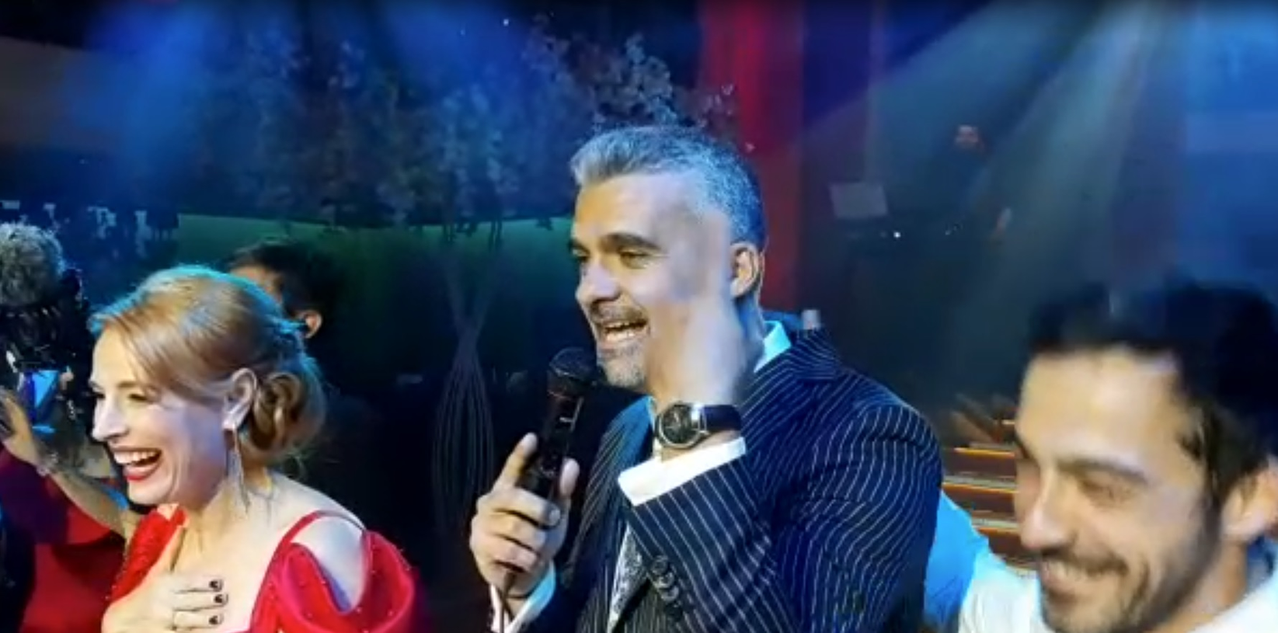 Cine este vedeta care a prins buchetul aruncat de mireasa Andreea Bălan! Urmează încă o nuntă în showbiz!