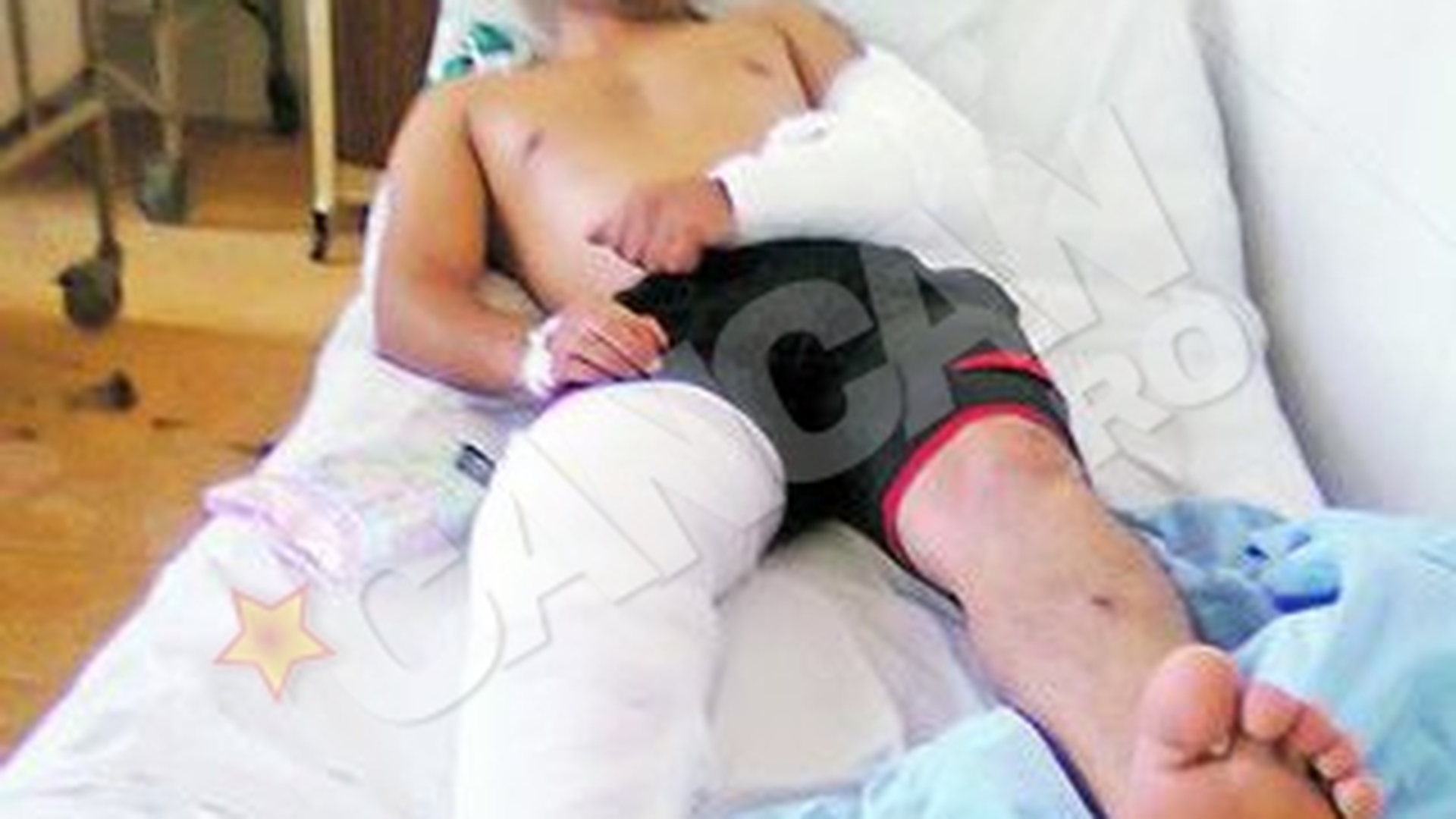 Arsi de vii de rivalii lor, doi interlopi isi cauta razbunarea! I-au zdrobit oasele cu ranga