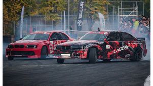 Iubitorii de curse auto vor avea parte de un weekend incendiar. Arena Națională găzduiește prima etapă din Campionatul Național de Drift