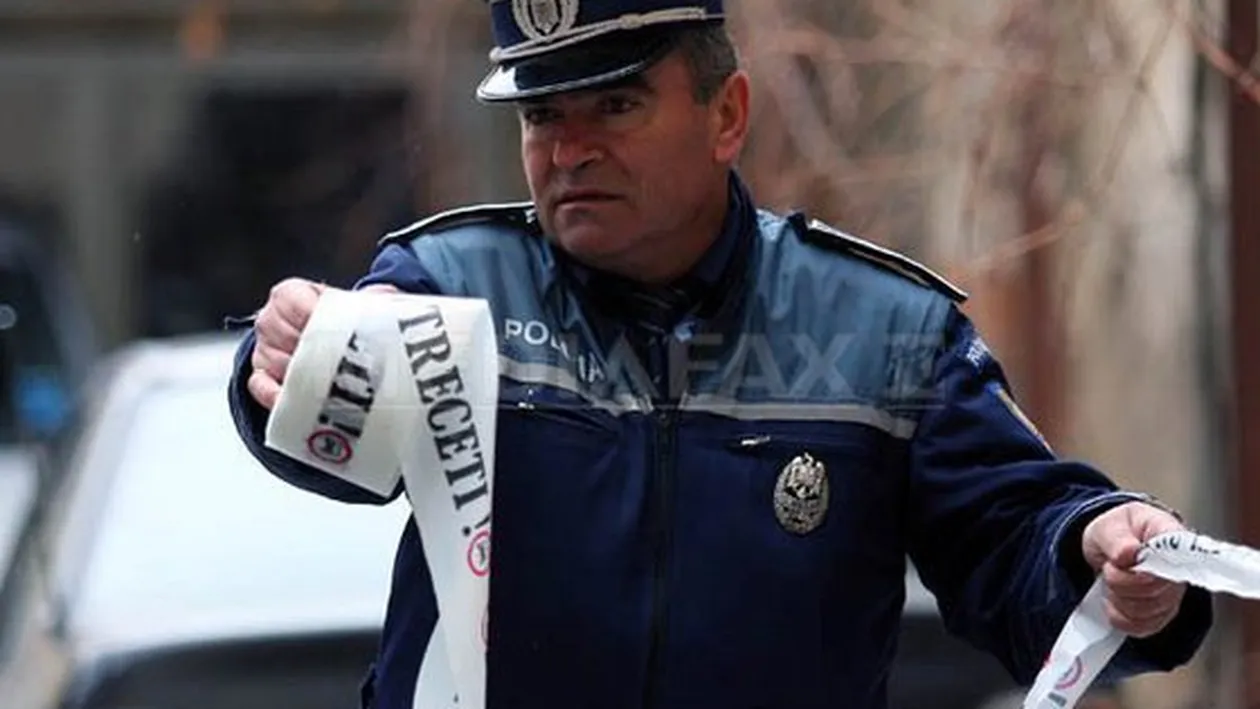 Paznicul de la Biroul Vamal Arad a murit după ce o poartă din metal a căzut peste el