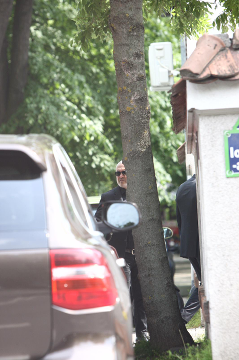 Vedetele din România își iau adio azi de la Alex Faur, cel mai excentric tânăr milionar