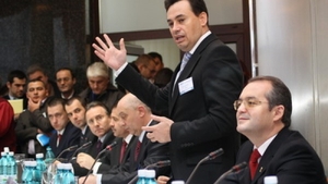 Procurorii cer inchisoare pentru finul lui Basescu! Primarul Gheorghe Falca este audiat pentru fapte de coruptie