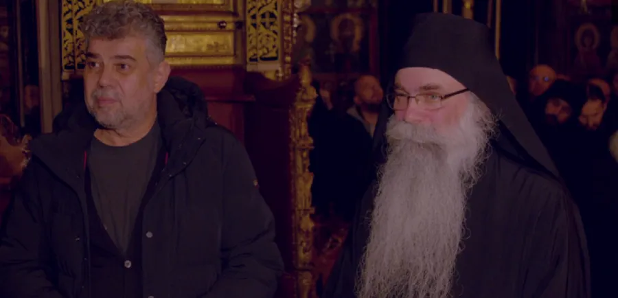 Marcel Ciolacu a plecat la muntele Athos, de ziua lui/ Sursa foto: Captură video orthodoxianewsagency.gr