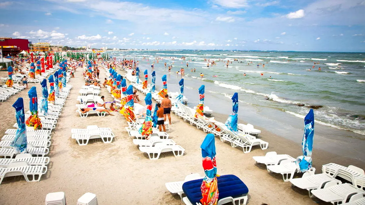 Câți bani a cheltuit un român în doar câteva ore pe o plajă din Mamaia. Suma este aproape cât o zi de cazare!