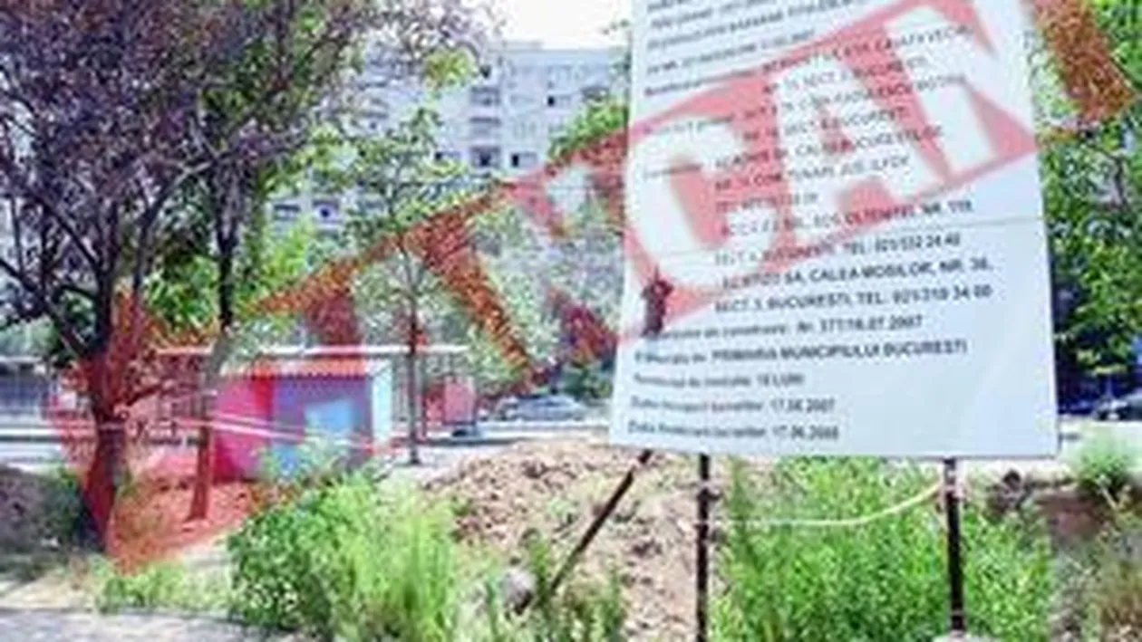 Crater lasat de izbeliste In fata Primariei Sectorului 1