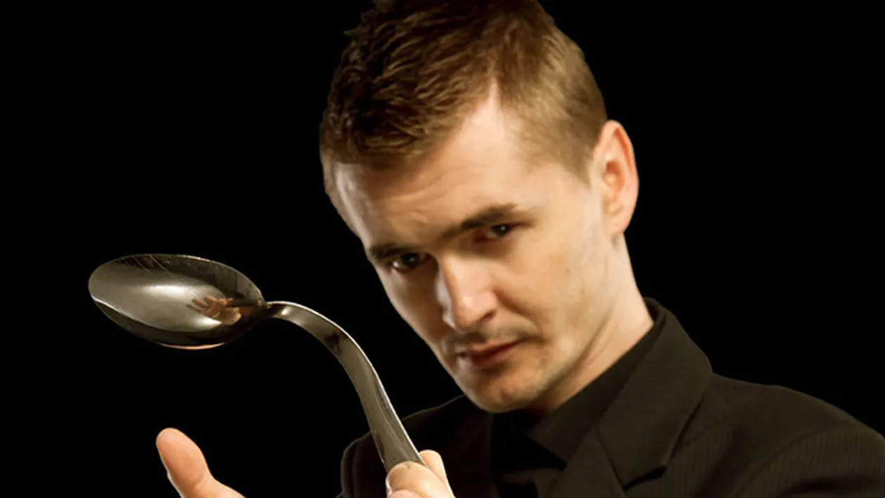 Modul inedit prin care un fan l-a pus la incercare pe Cristian Gog! Reactia tanarului: Corect, esti foarte bun!