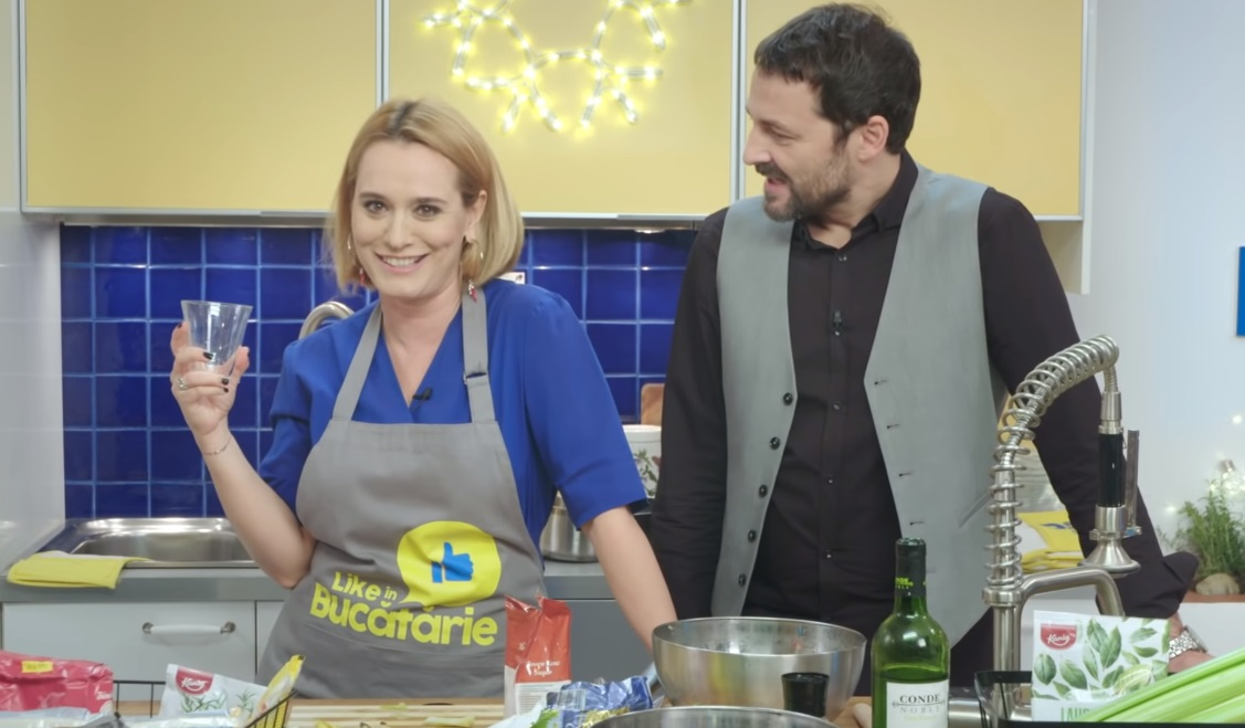Andreea Esca a dezvăluit ce emisiune va prezenta după ce pleacă de la pupitrul Știrilor Pro TV