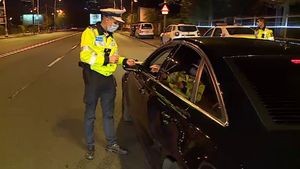 Razie de amploare în Capitală! Șoferii au fost sancționați, iar amenzile și dosarele penale au curs pe bandă rulantă. „Aveam alcoolemie, dar am consumat de dimineaţă alcool”