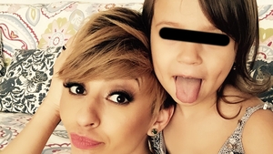 GIULIA ANGHELESCU, o mămică de nota zece! Îşi lasă fetiţa de doar patru ani să...
