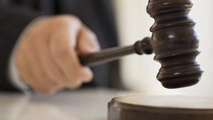 Ce motiv incredibil a invocat! A divortat de nevasta fiindca a fost urata! Judecatorii au fost de acord, iar barbatul a fost despagubit cu 120.000 de dolari