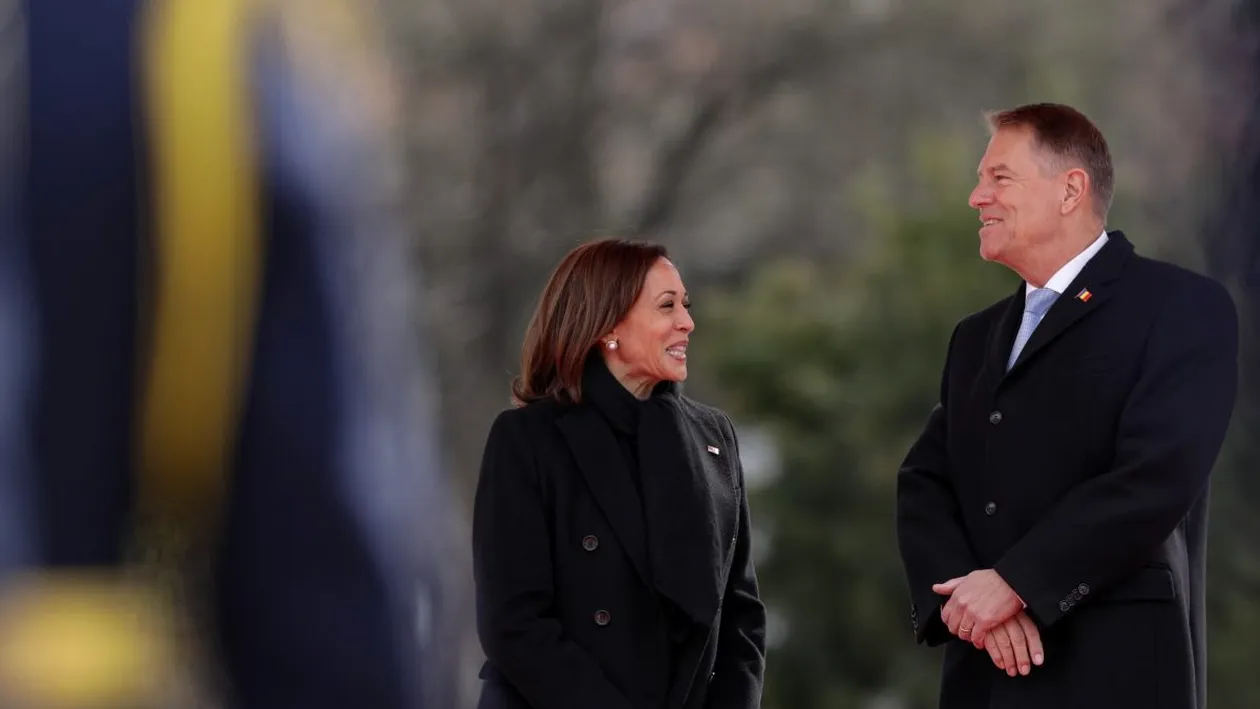 Cine e Kamala Harris, femeia pe care Joe Biden o susține în lupta pentru președinția Americii. Se va înfrunta cu Donald Trump