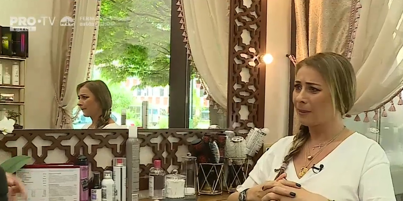 Anamaria Prodan a izbucnit în lacrimi în timpul primei apariții la TV, după ce i-a murit mama: „Vorbesc cu ea, vorbesc cu tabloul, serios!”