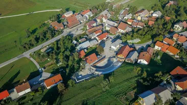 Localitatea din România unde casele se vând la prețul unei mașini! Cât trebuie să scoți din buzunar