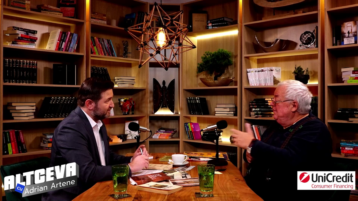 Podcastul "Altceva cu Adrian Artene" este difuzat în fiecare sâmbătă, de la ora 19:00, pe canalul de YouTube dedicat (Foto: captură video)
