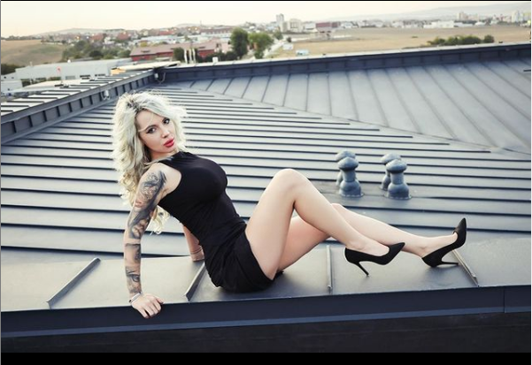 Yanna a început cu videochat, dar apoi avea să găsească o altă platformă, unde a produs sute de mii de euro