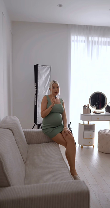 Carmen Grebenișan, pregătită pentru rolul de mamă. A arătat camera în care va dormi cu bebelușul