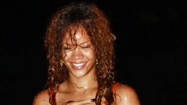 Moarte de bete! Vezi ce dive s-au facut de rusine sub bliturile paparazzilor