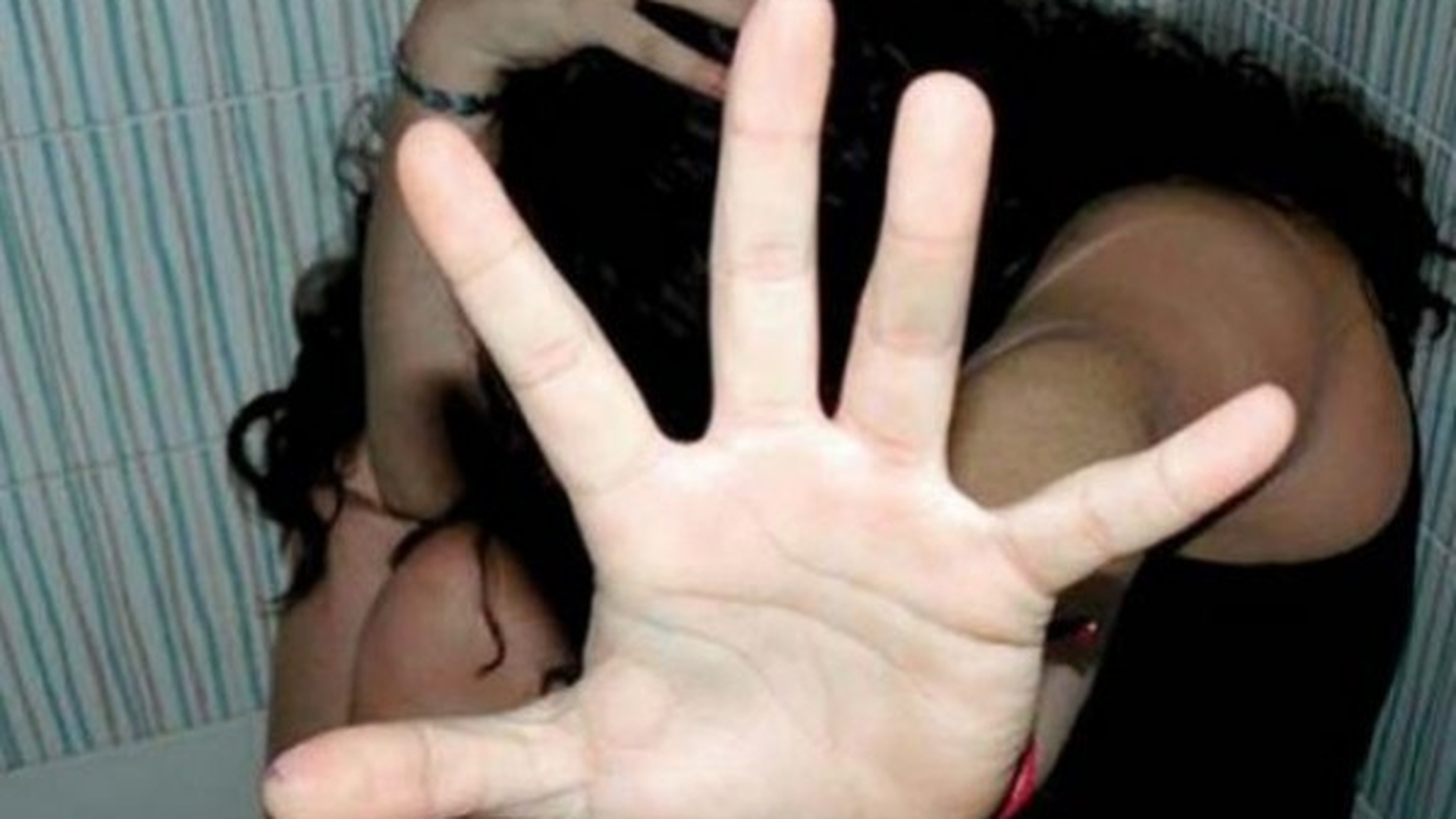 O româncă de 55 de ani a fost violată într-un spital din Italia