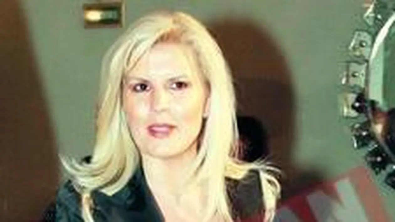 Elena Udrea il vede pe Geoana amuzant, iar pe Iliescu, fricos