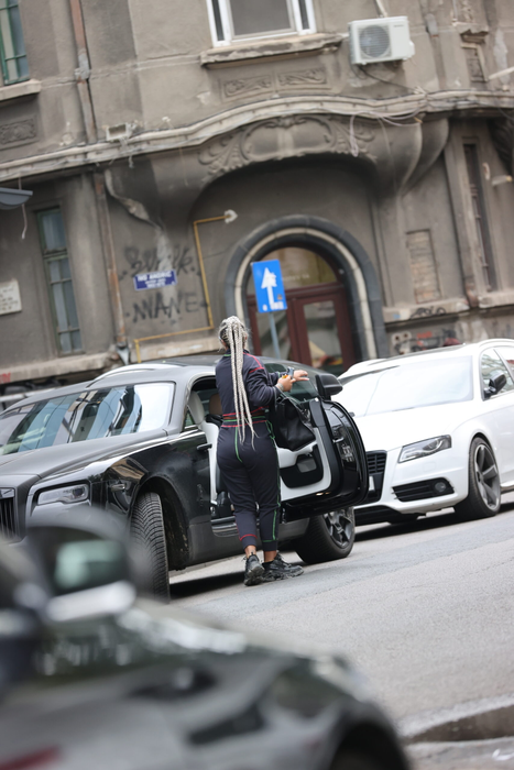 Loredana Chivu conduce un bolid de 350.000 euro