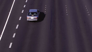Record pe  o autostrada din Malaezia! A condus  1010 kilometri in marsarier!