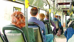 Cine nu plateste taxa de transport?