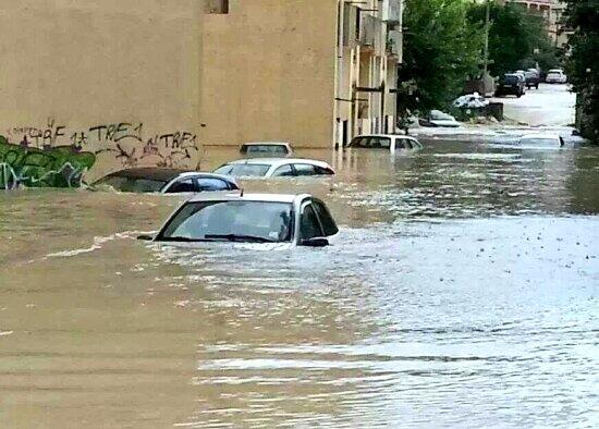 Inundatii in Calabria, Italia