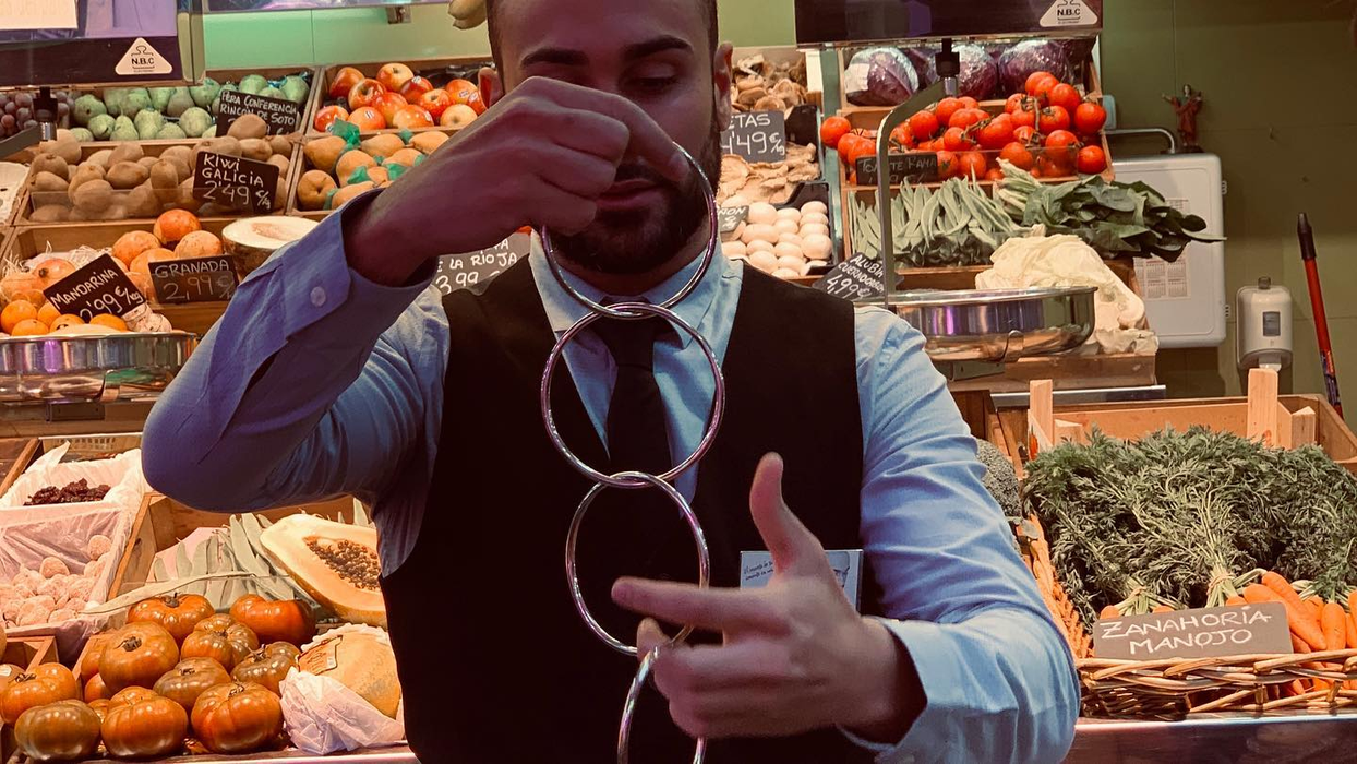 Surpriză! Cine este Ivan, tânărul care a înmulțit vinul la Românii au Talent de la Pro TV