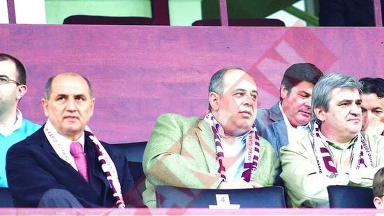 Cum negociaza Copos cu nevestele antrenorilor