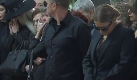 Anamaria Prodan a plâns în hohote