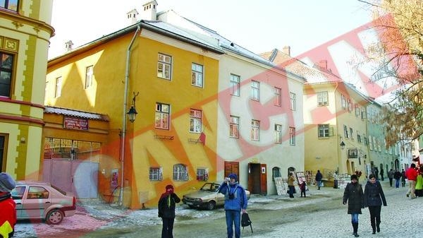 Interzis la termopane si linoleum in Sighisoara