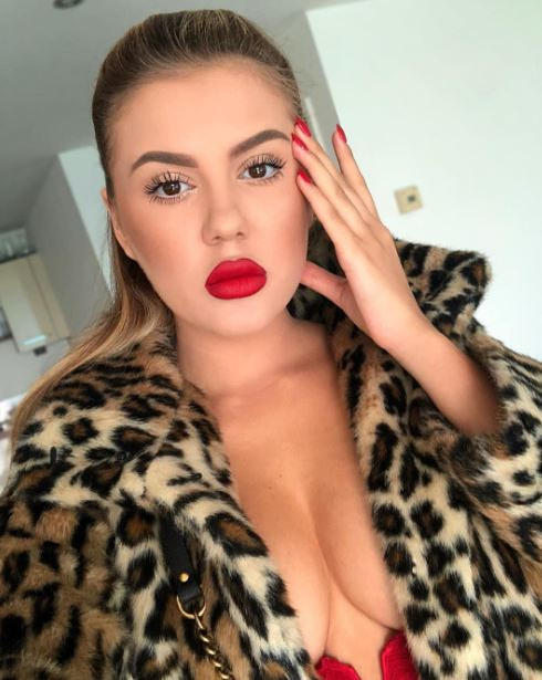 Emily Burghelea este însărcinată pentru prima dată