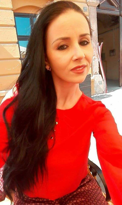 Magda Ciumac a dat-o în judecată pe actuala soţie a lui Tolea