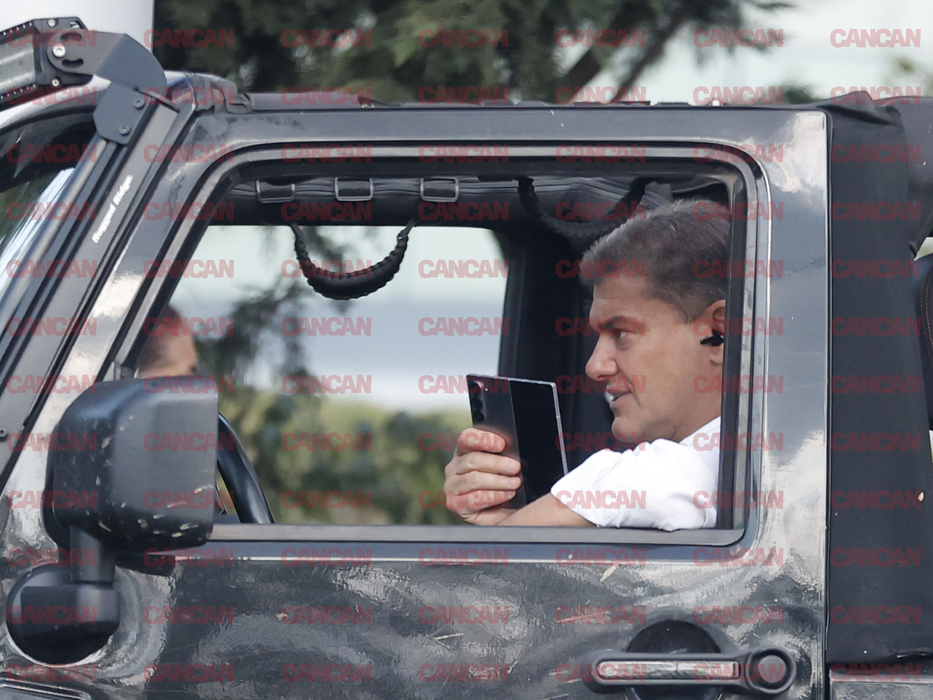 Cristian Boureanu s-a înveselit brusc. Foto: CANCAN.RO