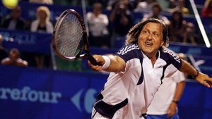 Imagini incredibile cu Ilie Nastase! Vezi ce a putut sa faca sportivul intr-o seara