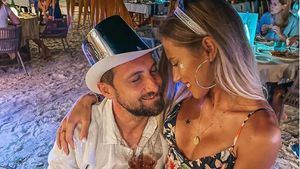 Fotografia care a incendiat Instagramul! Ce au putut face Dani Oțil și iubita lui pe plajă în Maldive! Mircea Badea nu a mai rezistat