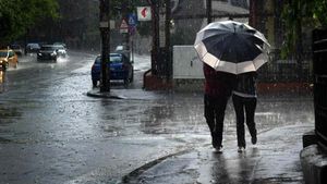 Alertă meteo! Ploi, vijelii și grindină în cea mai mare parte a țării