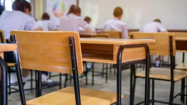Țara în care elevii pot opta să repete anul școlar afectat de pandemie. România exclude aceasta posibilitate