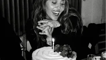 Nunta anului în showbiz! Cântăreața a primit un inel cu diamant care valorează cât un penthouse!