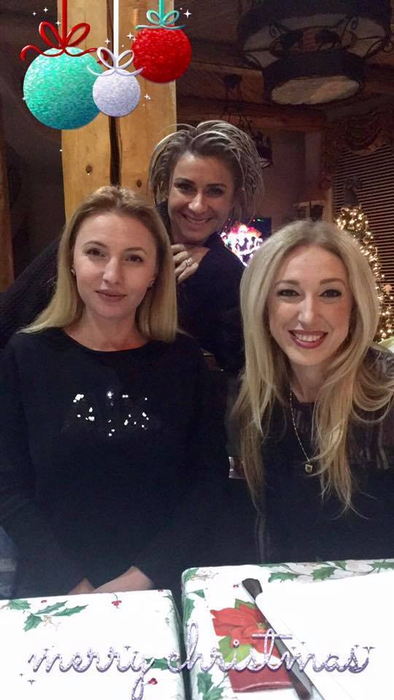 ANAMARIA PRODAN, în culmea fericirii de Crăciun! Şi-a „reunit” cele două familii