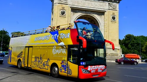 Linia Bucharest City Tour a fost relansată! Patru autobuze double-decker pentru turul orașului !