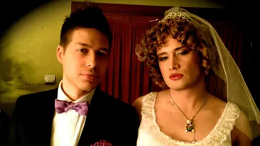 Bendeac s-a hotarat sa faca pasul cel mare! S-a insurat!