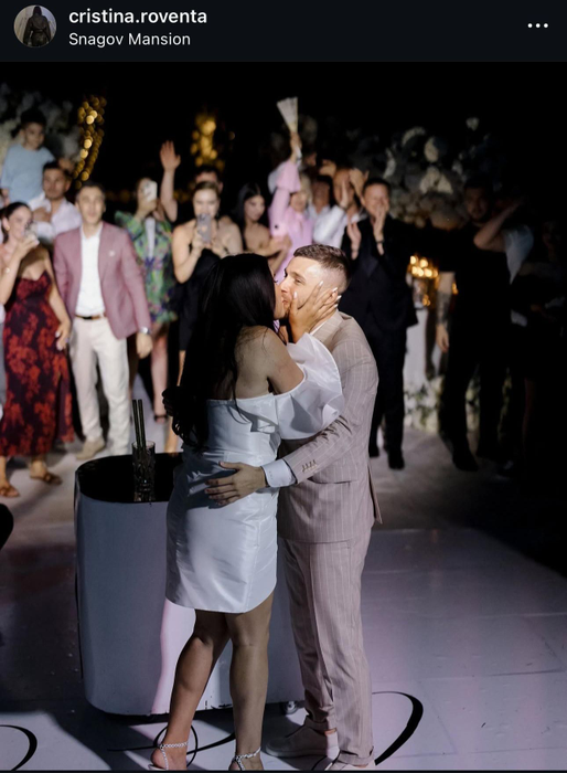 Alexandru Maxim și Cristina Roventa la cununiva civilă din 2024/ sursă foto: Instagram