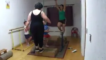 Iulian Stroe, tatal “micului Hercule”, se pregateste de o reconversie profesionala? De la zidarie a ajuns antrenor de fitness!