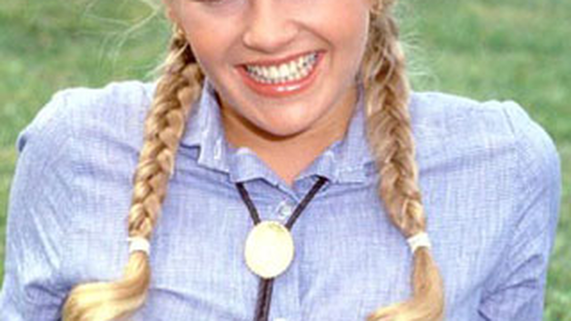 Ce-a imbatranit Lucy Ewing, nepoata lui J.R. din "Dallas"! Vezi cum arata acum!